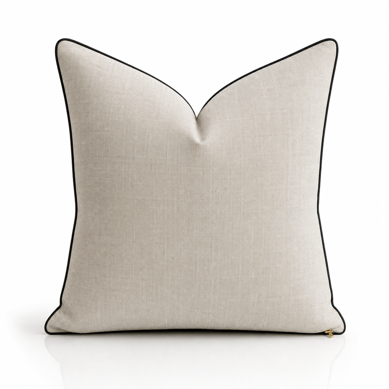 the ANNAMÉ scatter cushions large