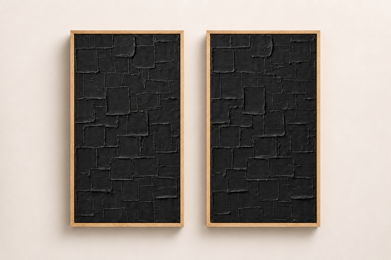 the SU-MARI art in solid black (BLACK MOON)