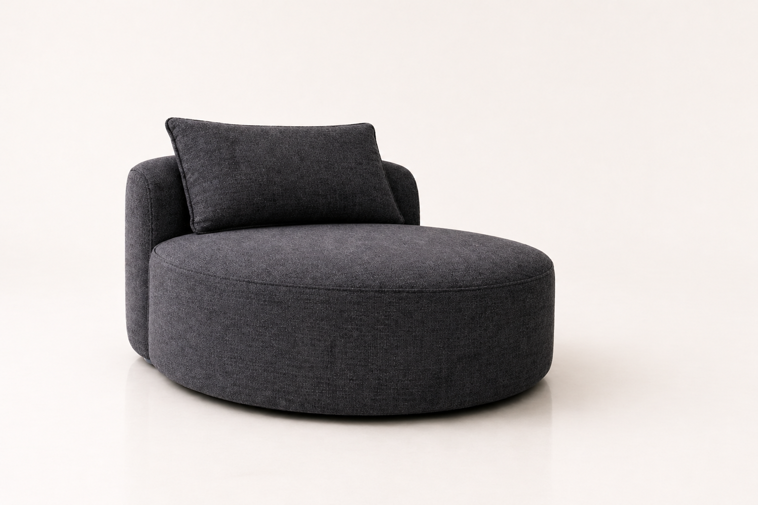 The LINDA daybed in dark charcoal (BASALT NOIR)