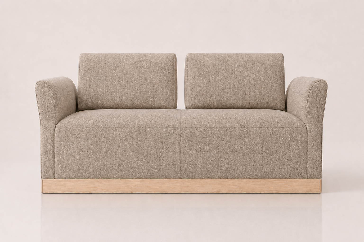 the SU-MARI sofa in warm darker cream fabric (MOON MIST)
